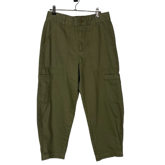 Banana Republic Pants - Banana republic, green barrel, leg cropped jeans